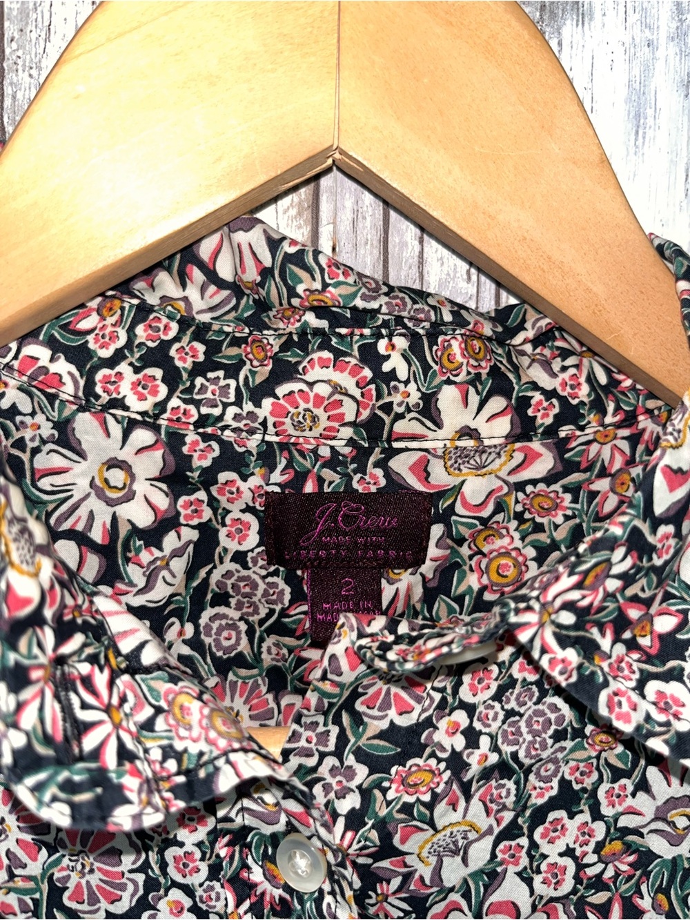 J.Crew Liberty Style Floral Cotton Button Down Shirt Blouse Size 2 - Picture 5 of 6